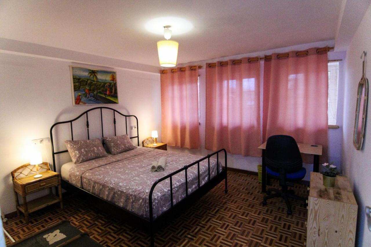 Chambre Double avec Salle de Bains Commune