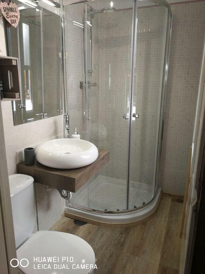 Chambre Double avec Salle de Bains Privative
