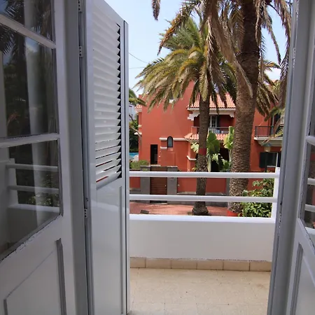 Nomad Villa Santa Fe-3